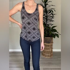 Black and white geometric pattern tank